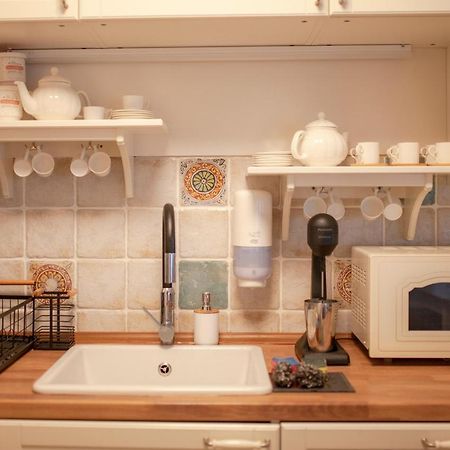 Private Villa Gergana ساباريفا بانيا المظهر الخارجي الصورة