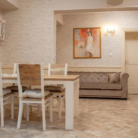 Private Villa Gergana ساباريفا بانيا المظهر الخارجي الصورة