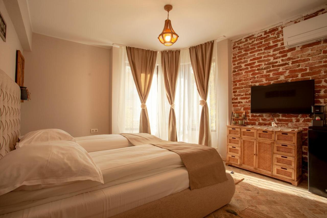 Private Villa Gergana ساباريفا بانيا المظهر الخارجي الصورة