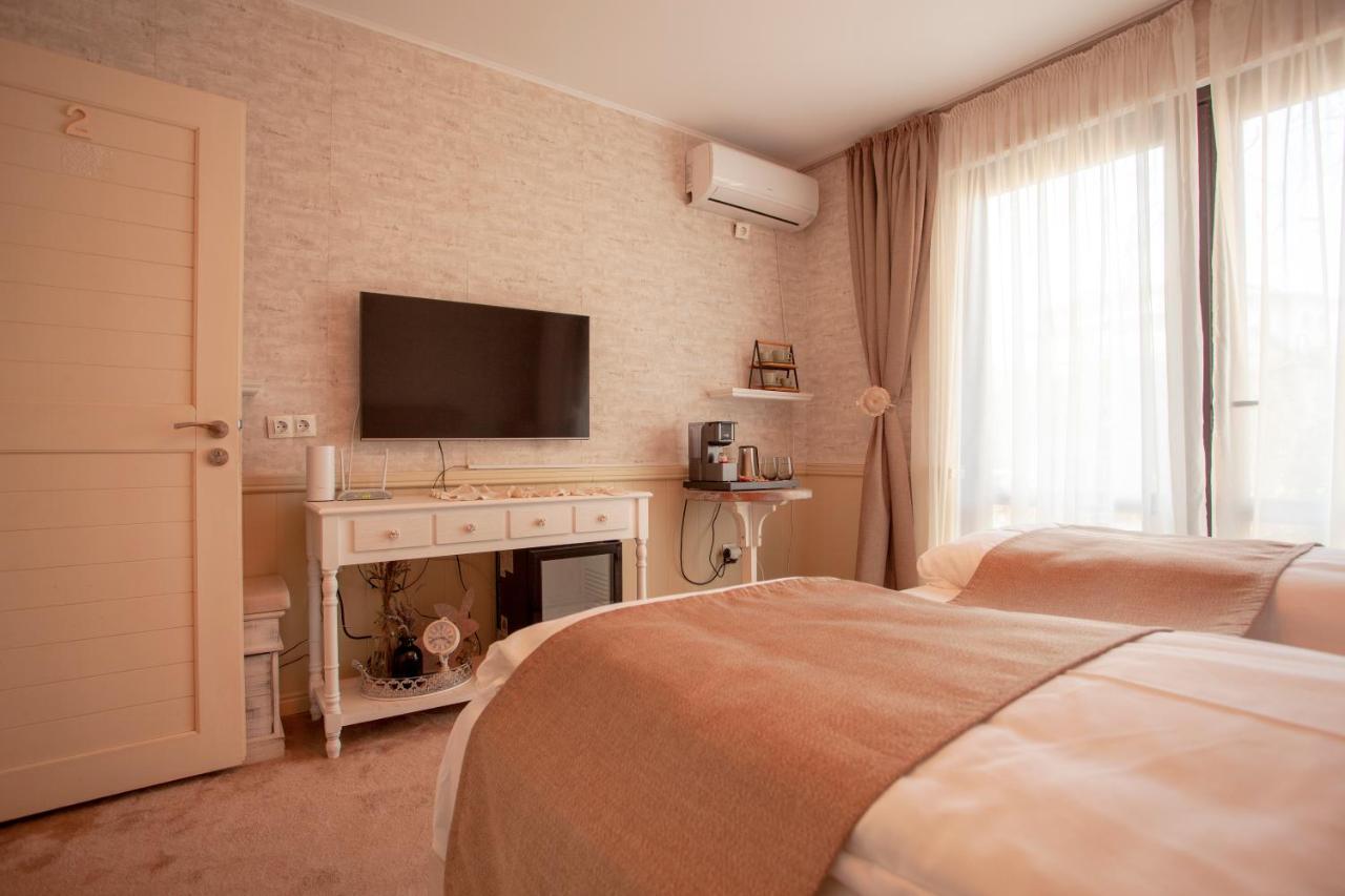 Private Villa Gergana ساباريفا بانيا المظهر الخارجي الصورة