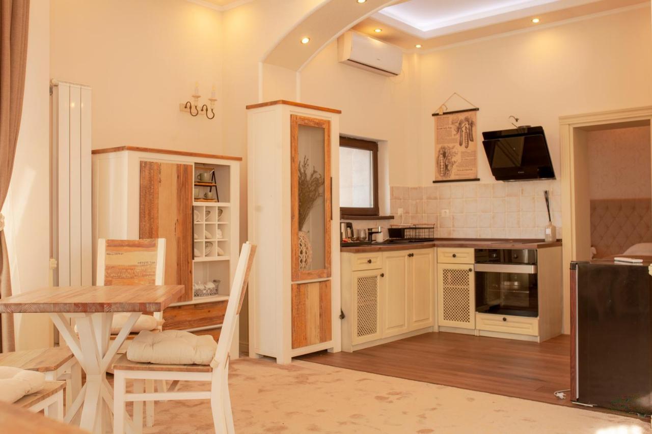 Private Villa Gergana ساباريفا بانيا المظهر الخارجي الصورة